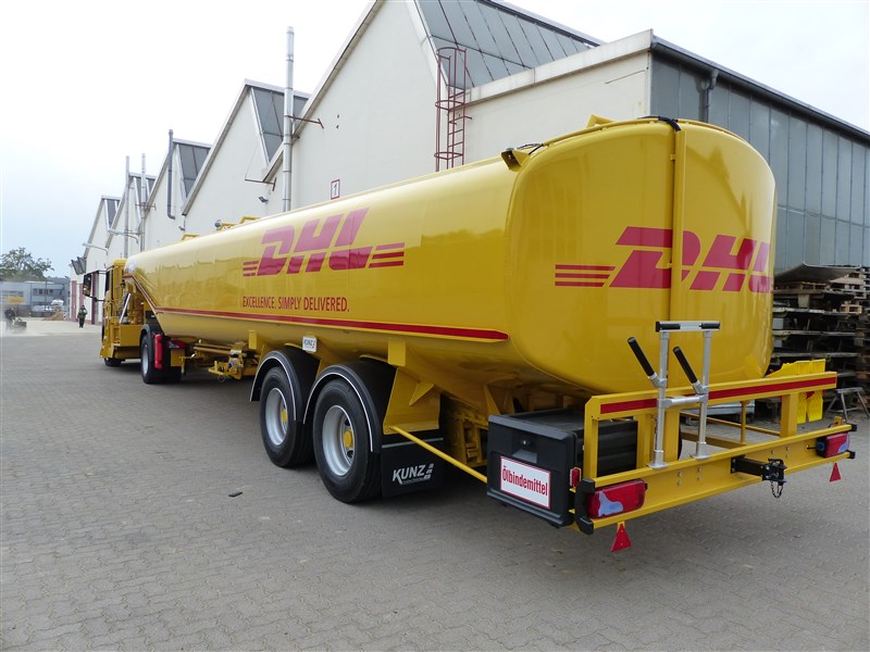 Königskranich DHL IV 03